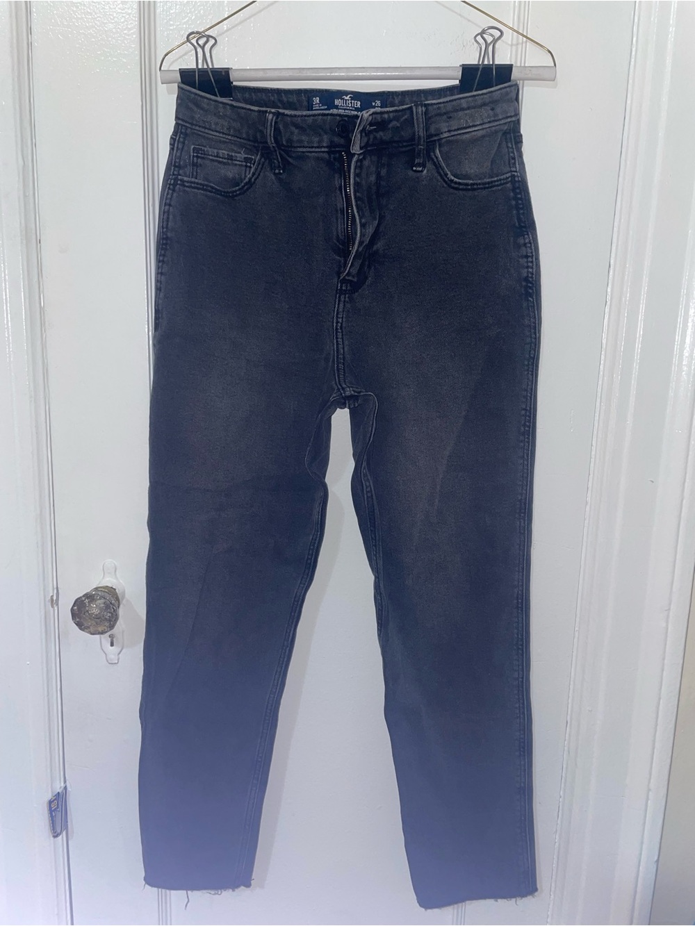 Hollister High-Rise Washed Black Women’s Jeans